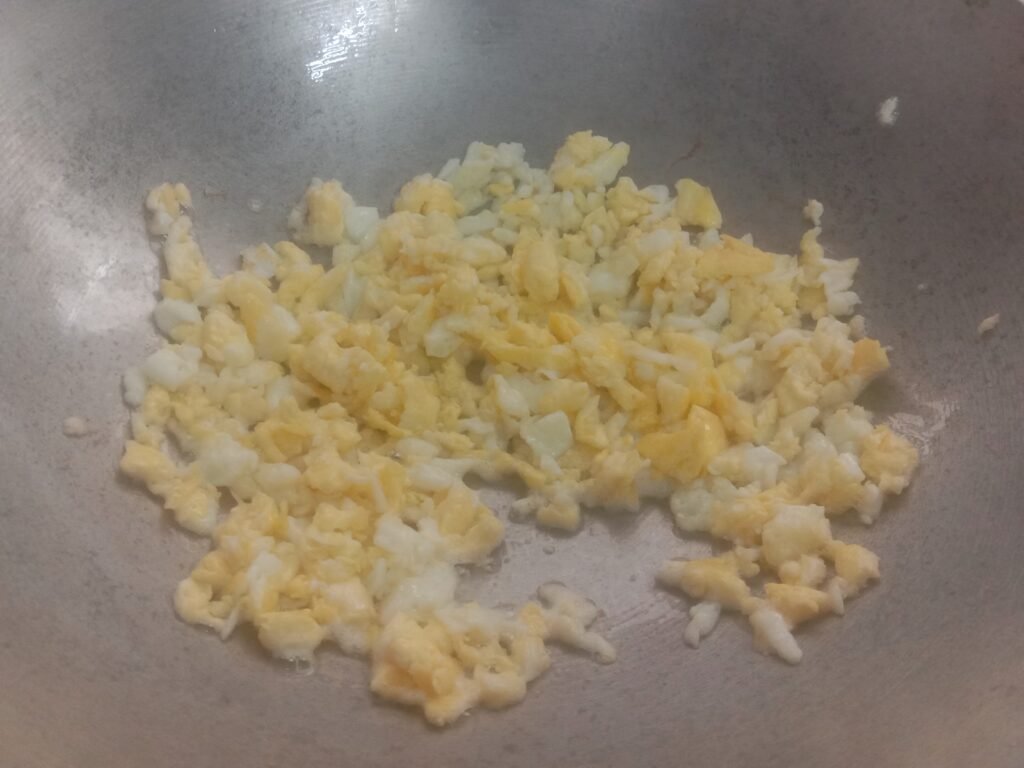 Scrambled eggs, Egg bhurji maggi noodles recipe.