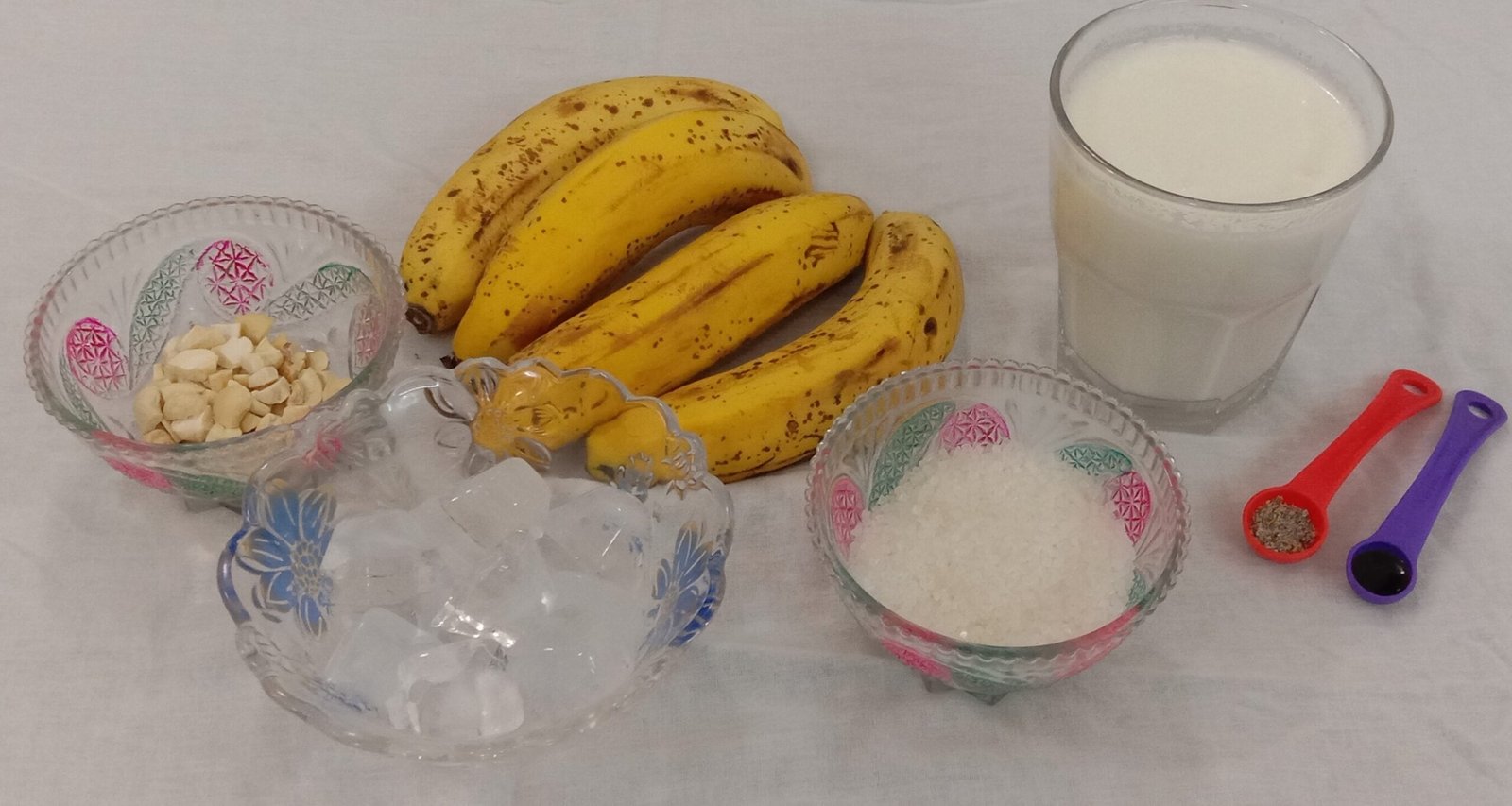 Ingredients for Banana milkshake, Banana milkshake.
