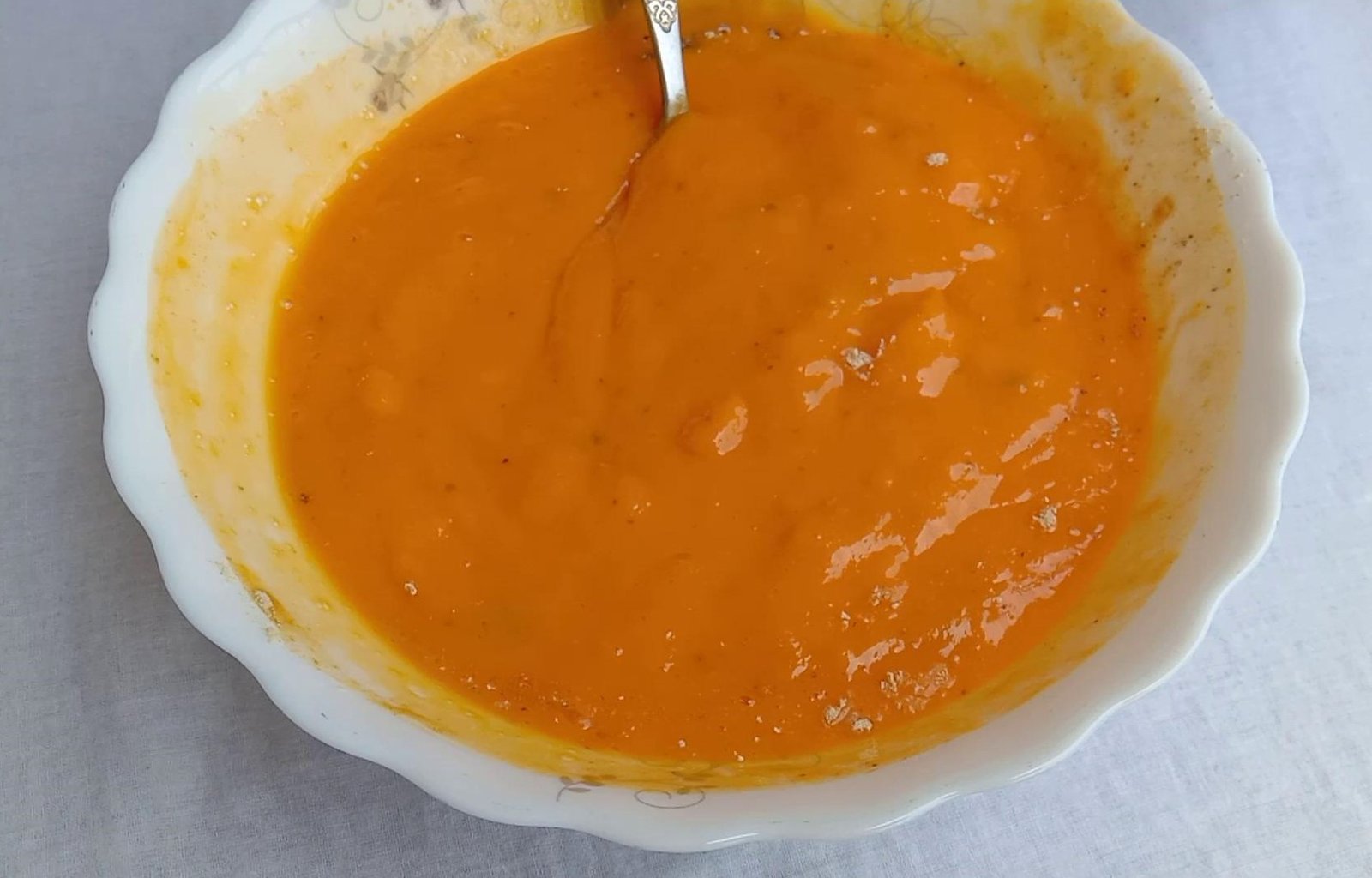 Spices and puree mixture, Aamras puri recipe. 